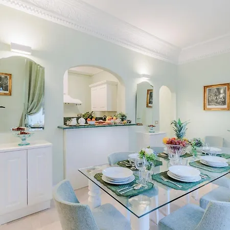 The Duchess Chambers, The Luxury Grand 3 Bedrooms * Lucca