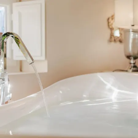 The Duchess Chambers, The Luxury Grand 3 Bedrooms * Lucca
